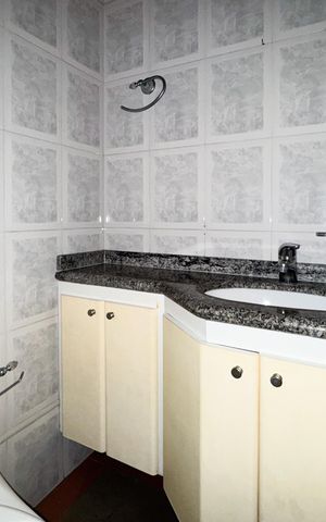 Apartamento para alugar com 103m², 3 quartos e 2 vagas Apartamento para alugar com 103m², 3 quartos e 2 vagasBanheiro Social