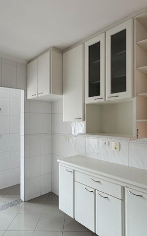 Apartamento para alugar com 103m², 3 quartos e 2 vagas Apartamento para alugar com 103m², 3 quartos e 2 vagasCozinha