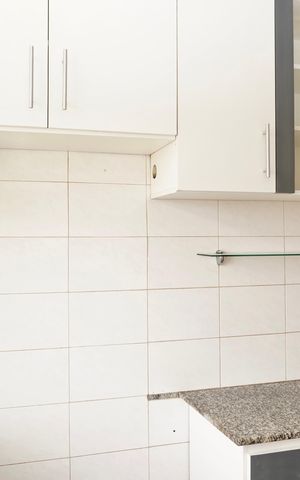 Apartamento à venda com 68m², 3 quartos e 1 vaga Apartamento à venda com 68m², 3 quartos e 1 vagaCozinha e Área de Serviço