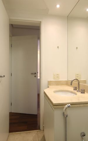 Apartamento para alugar com 128m², 3 quartos e 2 vagasBanheiro Social