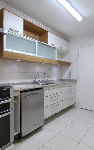 Apartamento para alugar com 128m², 3 quartos e 2 vagasCozinha e Área de Serviço