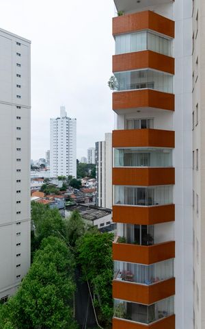 Apartamento para alugar com 135m², 3 quartos e 2 vagas Apartamento para alugar com 135m², 3 quartos e 2 vagasVista da Suíte 2