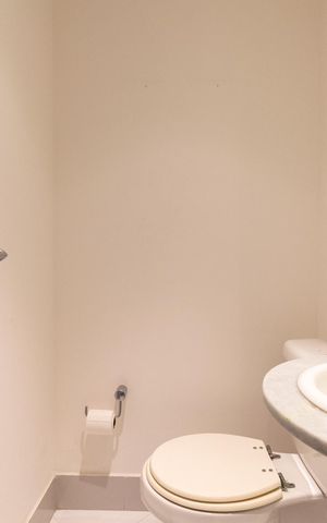 Apartamento para alugar com 135m², 3 quartos e 2 vagas Apartamento para alugar com 135m², 3 quartos e 2 vagasLavabo