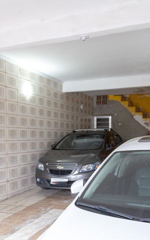 Casa à venda com 220m², 4 quartos e 3 vagasGaragem