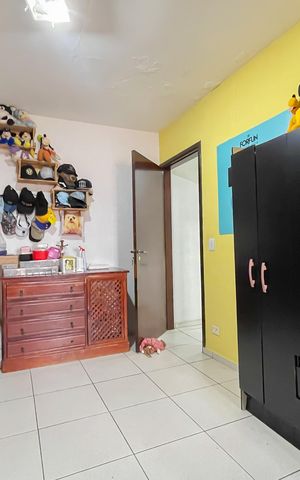 Casa à venda com 157m², 2 quartos e 2 vagas Casa à venda com 157m², 2 quartos e 2 vagasQuarto 2