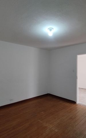 Casa para alugar com 50m², 1 quarto e sem vaga Casa para alugar com 50m², 1 quarto e sem vagaQuarto