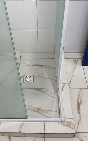 Casa para alugar com 100m², 3 quartos e sem vaga Casa para alugar com 100m², 3 quartos e sem vagaBanheiro