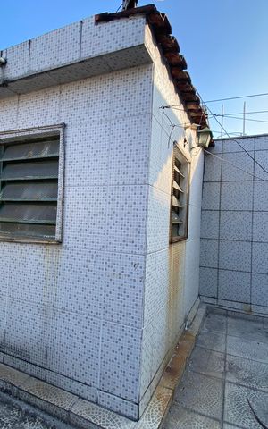 Casa à venda com 292m², 3 quartos e 1 vaga