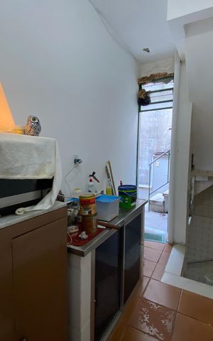 Casa à venda com 292m², 3 quartos e 1 vaga