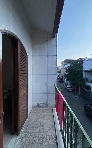 Casa à venda com 292m², 3 quartos e 1 vaga