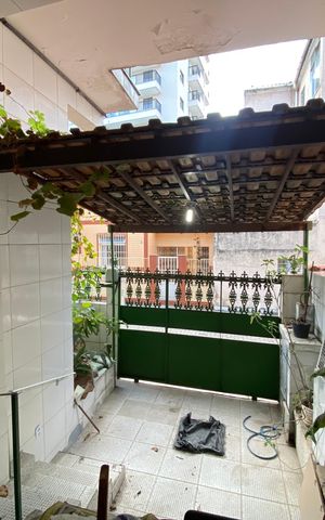 Casa à venda com 292m², 3 quartos e 1 vaga