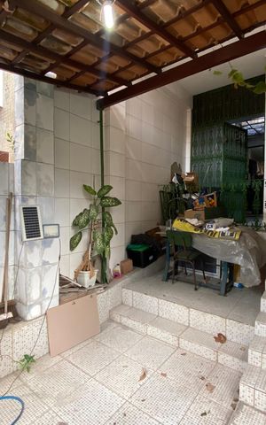 Casa à venda com 292m², 3 quartos e 1 vaga