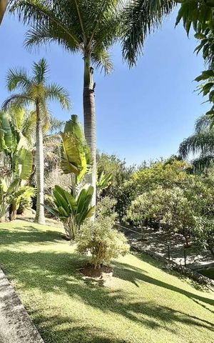 Casa de condomínio para alugar com 380m², 5 quartos e 4 vagas Casa de condomínio para alugar com 380m², 5 quartos e 4 vagasCorredor