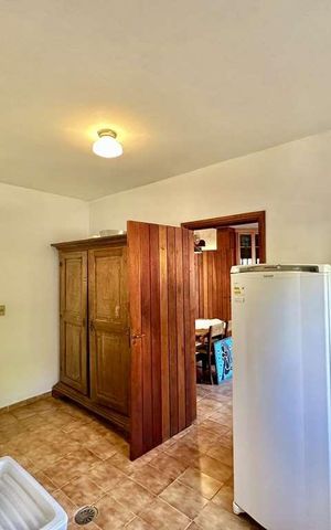 Casa de condomínio para alugar com 380m², 5 quartos e 4 vagas Casa de condomínio para alugar com 380m², 5 quartos e 4 vagasÁrea de Serviço