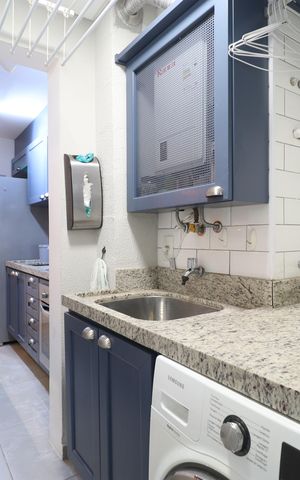 Apartamento para alugar com 66m², 2 quartos e 2 vagasCozinha e Área de serviço 