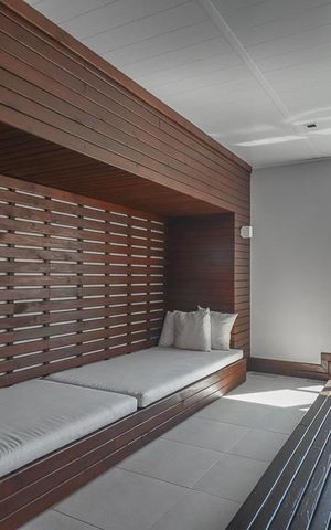 Apartamento para alugar com 93m², 2 quartos e 1 vaga Apartamento para alugar com 93m², 2 quartos e 1 vagaÁrea comum - Piscina Coberta