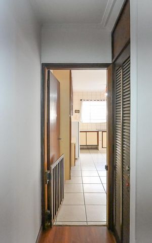 Casa para alugar com 181m², 3 quartos e 2 vagasCorredor 1