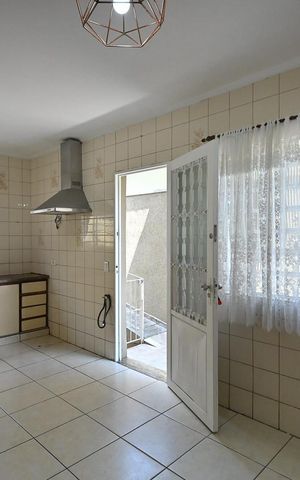 Casa para alugar com 181m², 3 quartos e 2 vagasCozinha