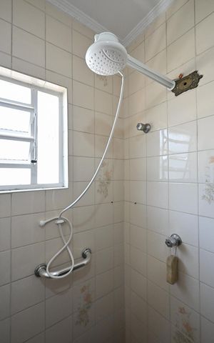 Casa para alugar com 181m², 3 quartos e 2 vagasBanheiro