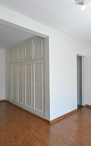 Casa para alugar com 181m², 3 quartos e 2 vagasSuíte 2