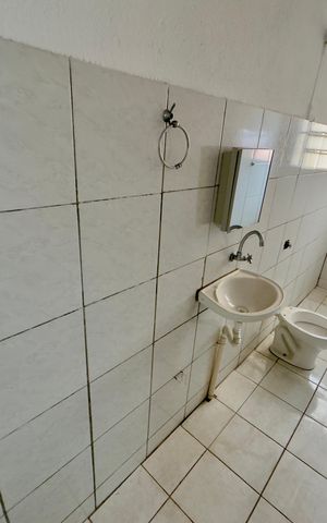 Casa para alugar com 140m², 2 quartos e sem vaga Casa para alugar com 140m², 2 quartos e sem vagaBanheiro 2
