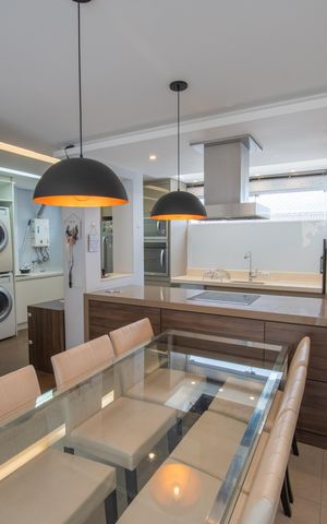 Casa de condomínio para alugar com 105m², 3 quartos e 2 vagas Casa de condomínio para alugar com 105m², 3 quartos e 2 vagasSala
