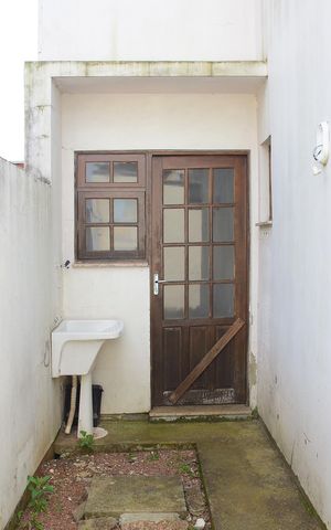 Casa para alugar com 60m², 2 quartos e 1 vagaÁrea de serviço