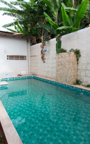 Casa de condomínio para alugar com 400m², 3 quartos e 4 vagas