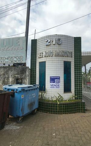 Casa de condomínio para alugar com 400m², 3 quartos e 4 vagas