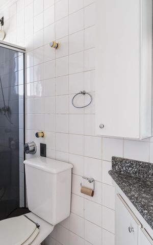 Apartamento à venda com 38m², 1 quarto e 1 vaga Apartamento à venda com 38m², 1 quarto e 1 vagaBanheiro da Suíte