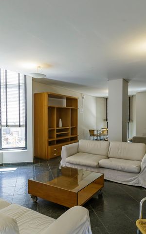 Apartamento à venda com 38m², 1 quarto e 1 vaga Apartamento à venda com 38m², 1 quarto e 1 vagaÁrea comum - Salão de festas