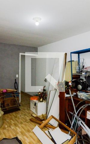 Casa para alugar com 78m², 2 quartos e 1 vaga