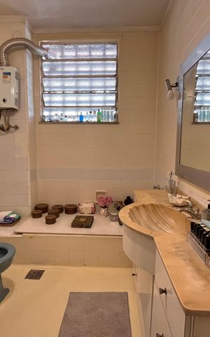 Apartamento à venda com 176m², 4 quartos e 1 vaga