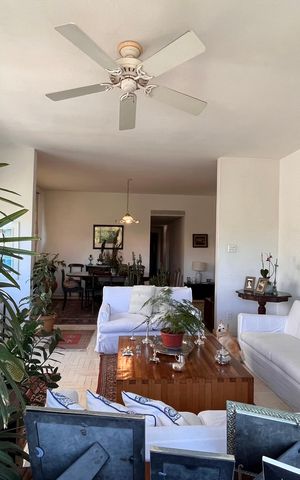 Apartamento à venda com 176m², 4 quartos e 1 vaga