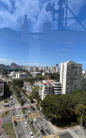 Apartamento à venda com 176m², 4 quartos e 1 vaga