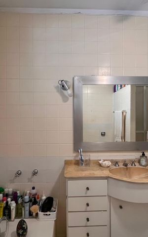 Apartamento à venda com 176m², 4 quartos e 1 vaga