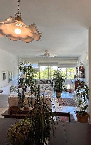 Apartamento à venda com 176m², 4 quartos e 1 vaga
