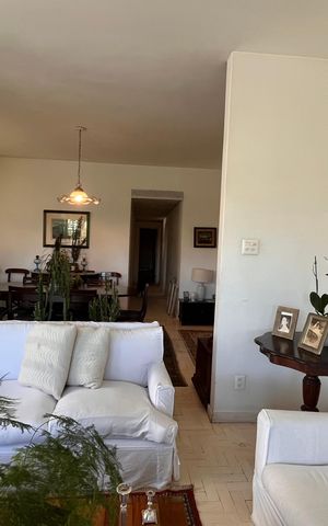 Apartamento à venda com 176m², 4 quartos e 1 vaga