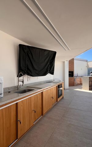 Apartamento à venda com 176m², 4 quartos e 1 vaga