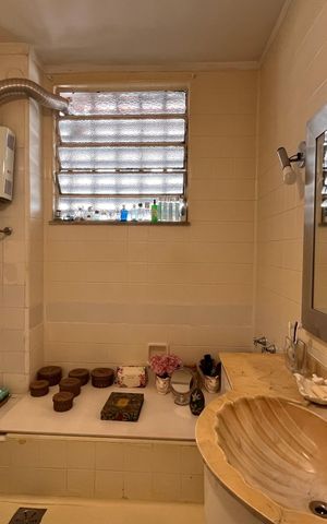 Apartamento à venda com 176m², 4 quartos e 1 vaga