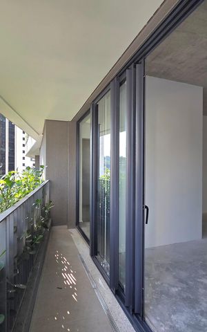 Apartamento à venda com 144m², 3 quartos e 2 vagas Apartamento à venda com 144m², 3 quartos e 2 vagasVaranda 2