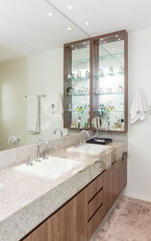 Apartamento à venda com 200m², 2 quartos e 3 vagas