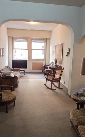 Apartamento à venda com 115m², 1 quarto e sem vaga Apartamento à venda com 115m², 1 quarto e sem vagaSala