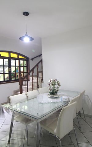 Casa à venda com 250m², 2 quartos e 2 vagasCozinha