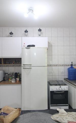 Casa à venda com 250m², 2 quartos e 2 vagasCozinha