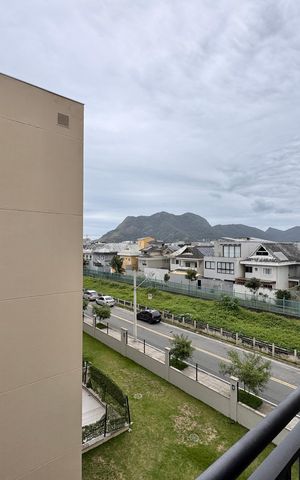 Apartamento para alugar com 55m², 2 quartos e 1 vagaVaranda