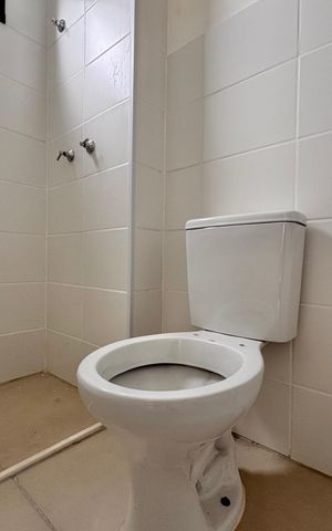 Apartamento para alugar com 55m², 2 quartos e 1 vagaSuite - Banheiro