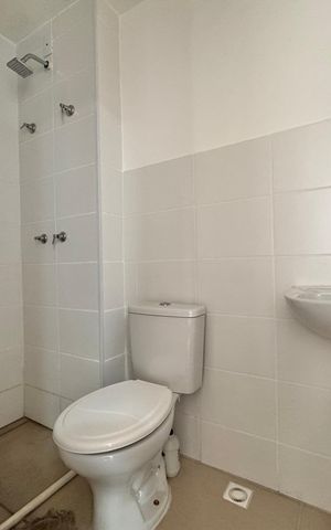 Apartamento para alugar com 55m², 2 quartos e 1 vagaBanheiro Social