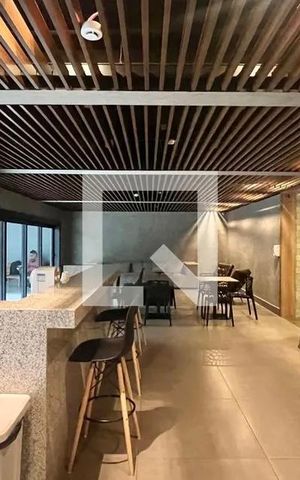 Apartamento para alugar com 32m², 1 quarto e 1 vaga