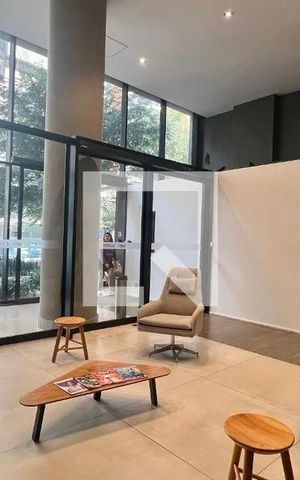 Apartamento para alugar com 32m², 1 quarto e 1 vaga